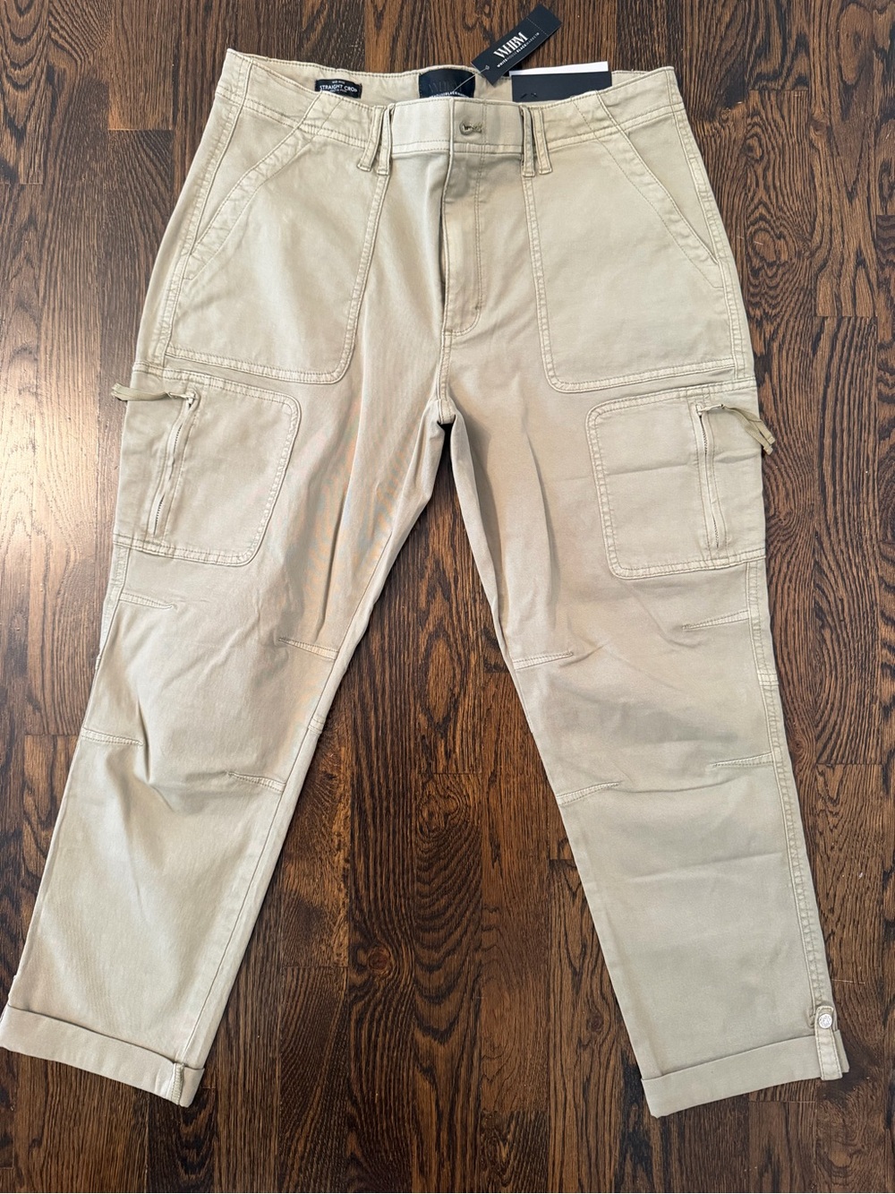 Women’s Green Utility Cargo Pants - Beige